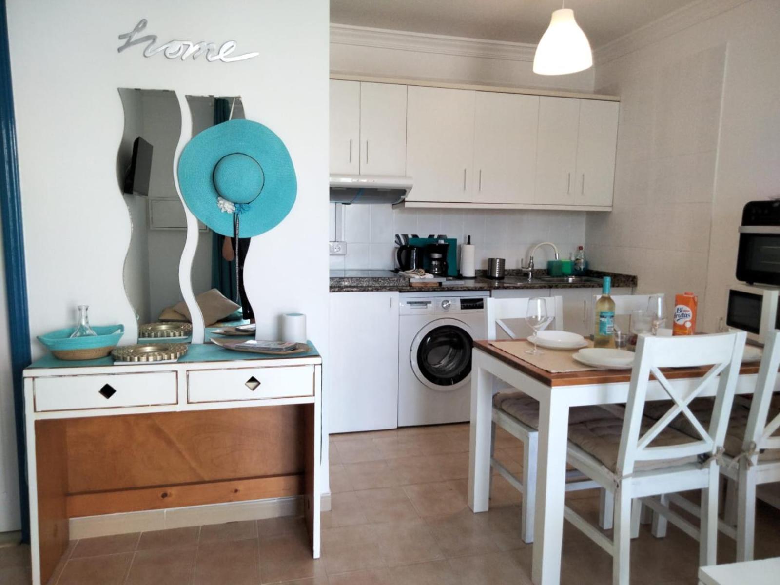 Vista Oceano&piscina, Aircon Y Wifi Rapido Pdc Apartment Puerto del Carmen (Lanzarote)